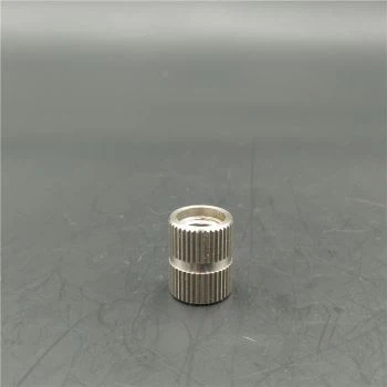 Tornillo de mecanizado de aluminio CNC